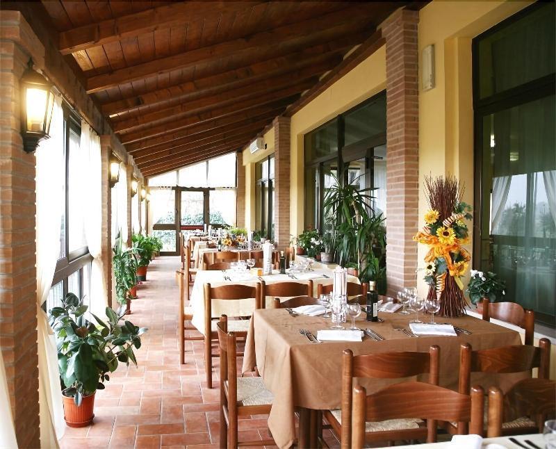 Hotel Tiziana Montepulciano Exterior photo